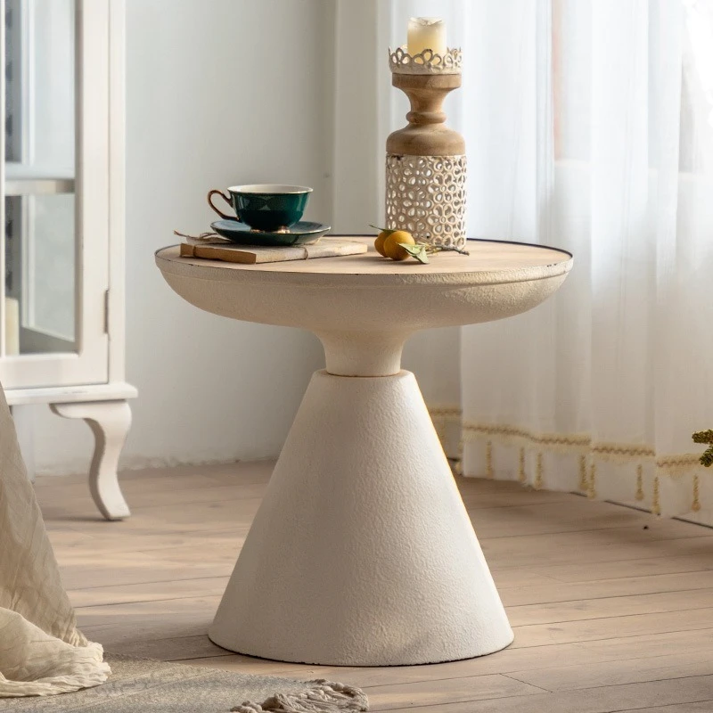 Wabi-sabi wind, retro and old, wrought iron coffee table, bed and breakfast living room, bedroom study, hotel restaurant