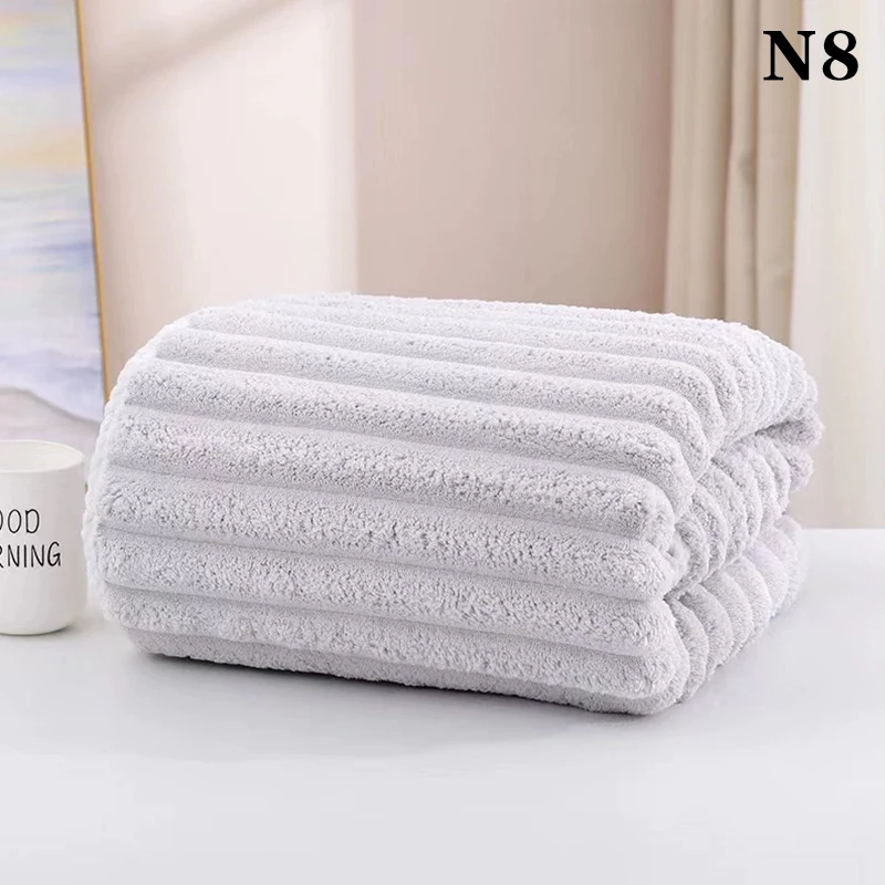 Weiches, verdicktes, wasserabsorbierendes Badetuch, Haushaltstuch, Sport-, Outdoor-, Strand- und Schwimmtuch – Detail 9