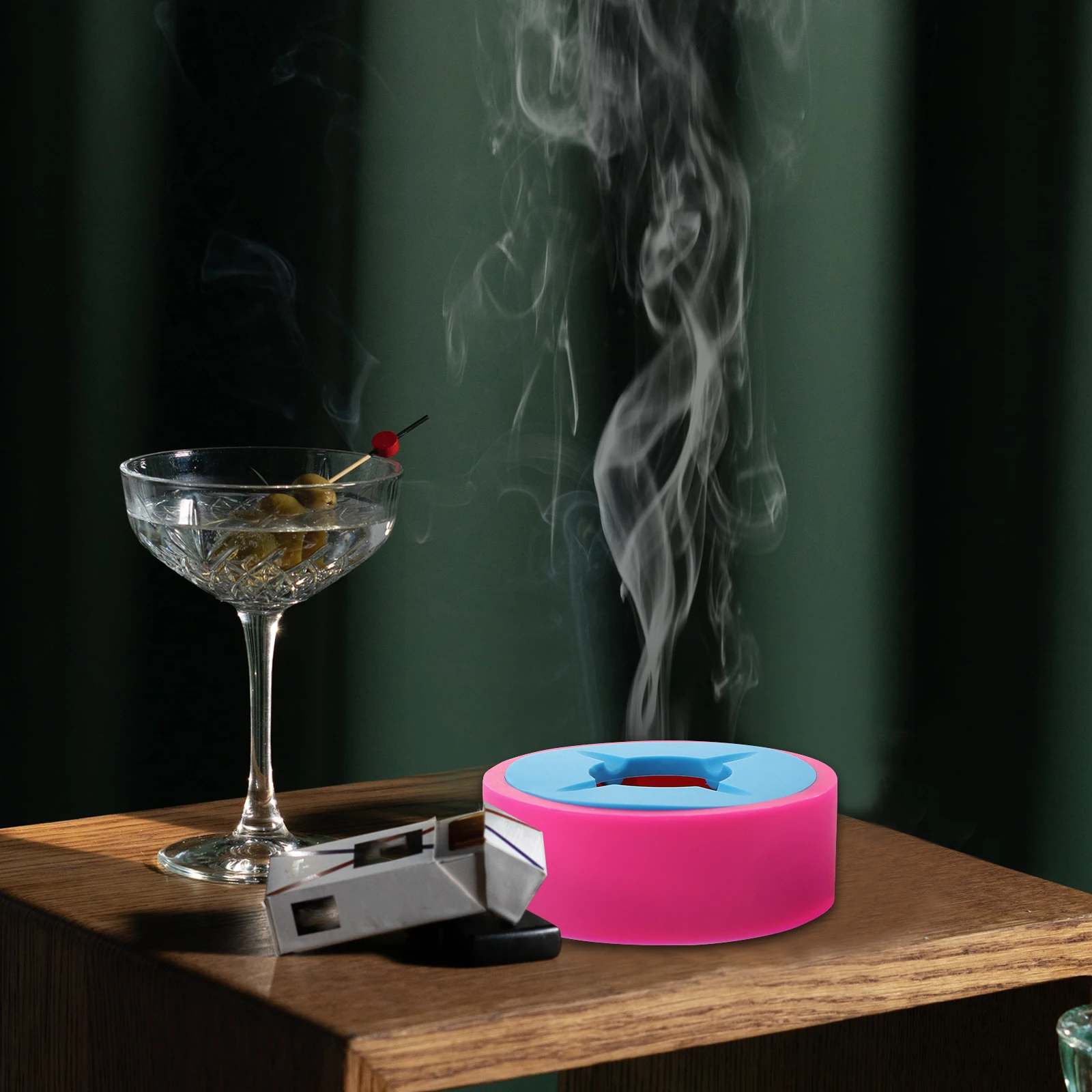 

Anti-scalding Ashtray Silicone Soot Dish Storage with Lid Desktop Home Holder Silica Gel Smoking