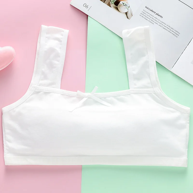 Girl's Bra Vest with Widened Shoulder Straps for Comfort Builtin Cotton Clip for Anti Bulge Points Student Development Underwear