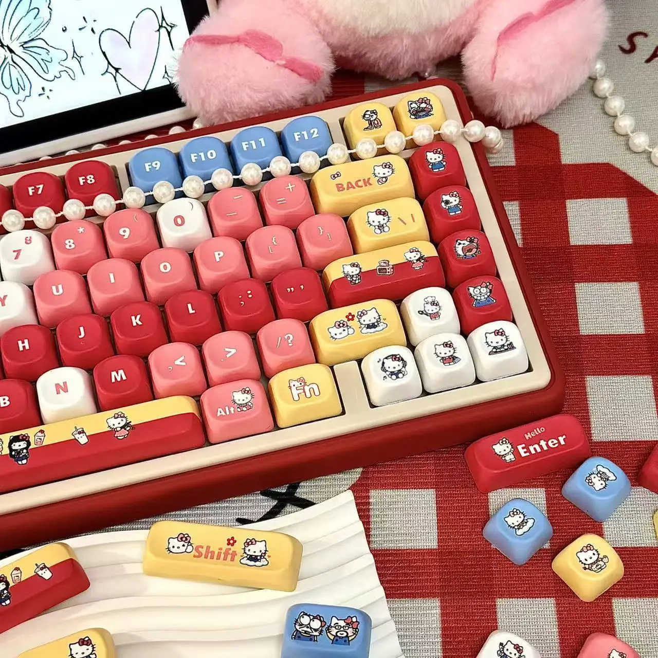 Sanrio Hello Kitty Pbt Keycaps 137 Keys 5-Side Dye Sublimation Cute Cartoon Keycaps Fit 64/68/87/104 Mechanical Gaming Keyboard view 4