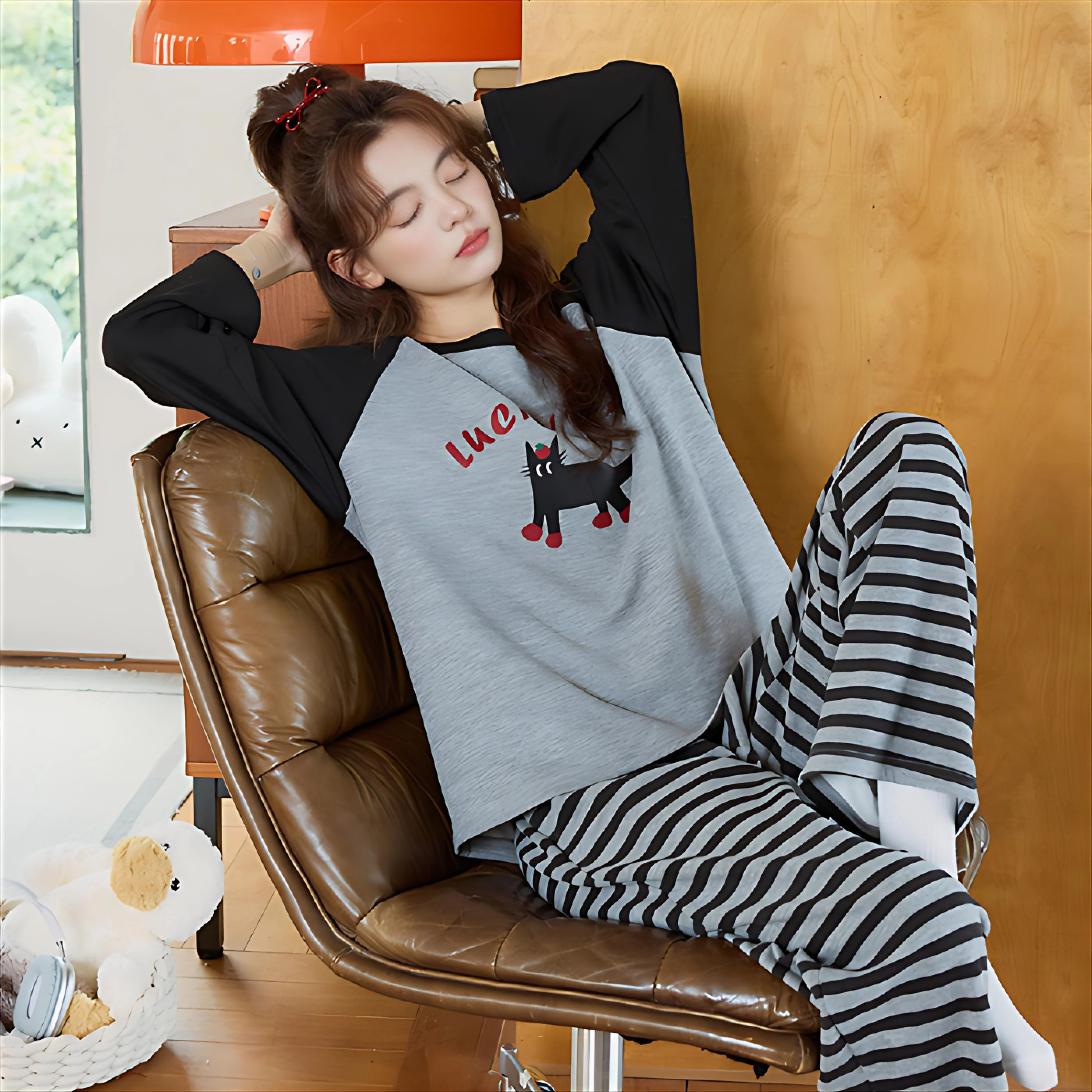 

Комплекты пижам Emo для женщин: гладкие, дышащие, с рисунком, на пуговицах, розовые, весенние, с цветочным принтом, сексуальные, хлопковые, влагоотводящие, 2026