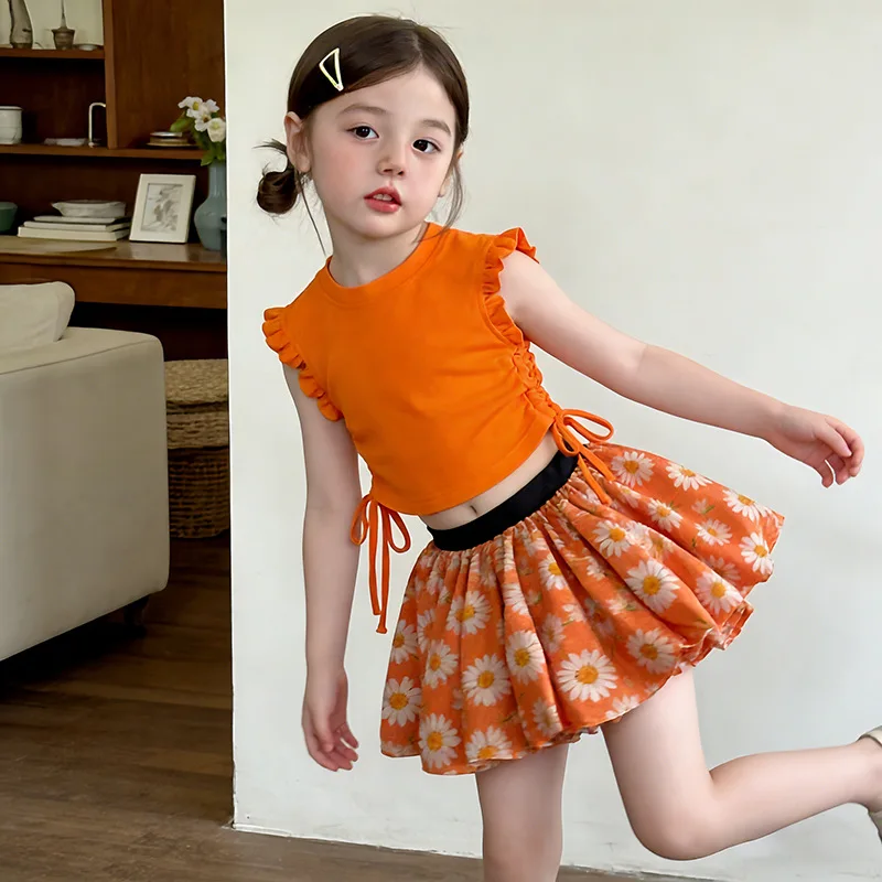 

Летний комплект для девочек 2-6 лет: модная кружевная футболка + юбка-шорты с цветочным принтом, детская одежда, костюм из 2 предметов для малышей, одежда для девочек