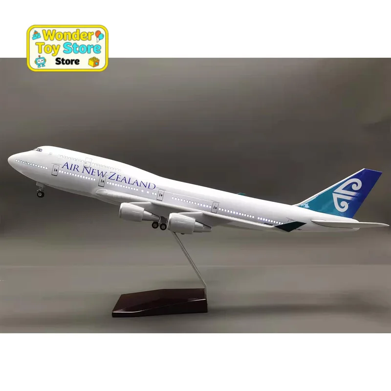 

Масштабная модель самолета B747 1:150 со светодиодной подсветкой, подвижными колесами, имитация авиалайнера Air New Zealand, статическая авиационная модель для демонстрации