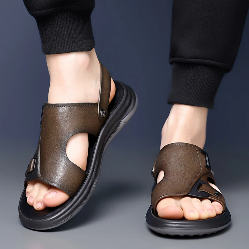 New men's sandals and slippers Leisure and outdoor dual-use design Office and leisure activities beach walking men's shoes