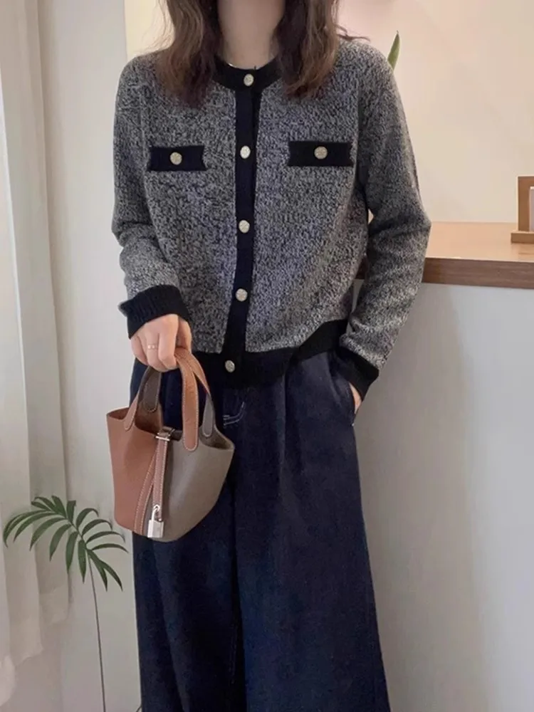 Phụ Nữ Mới Nhẹ Nhàng Rời Tất Cả Các Trận Đấu Dệt Kim Thời Trang Cổ Tim Áo Khoác Áo Khoác Nữ Thời Trang Thanh Lịch Chất Lượng Cao Mềm Mại Sang Trọng Ngọt Ngào mồ Hôi