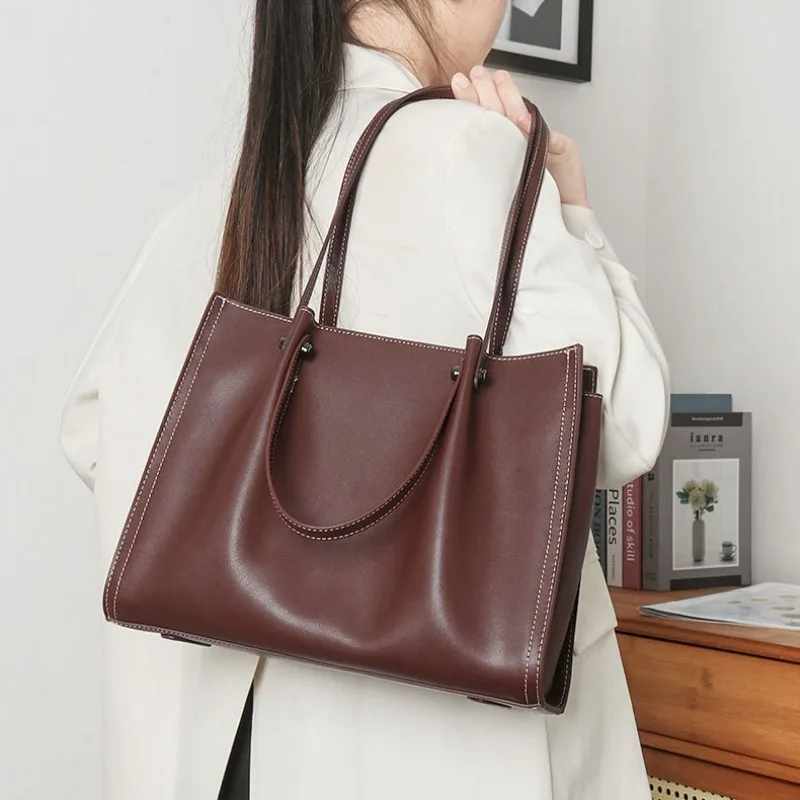 New Vintage Gebuine Leather Elegant Tote Bags Women Simple Large Capacity Commuter Handbags Female 2024 Luxury Bolsas