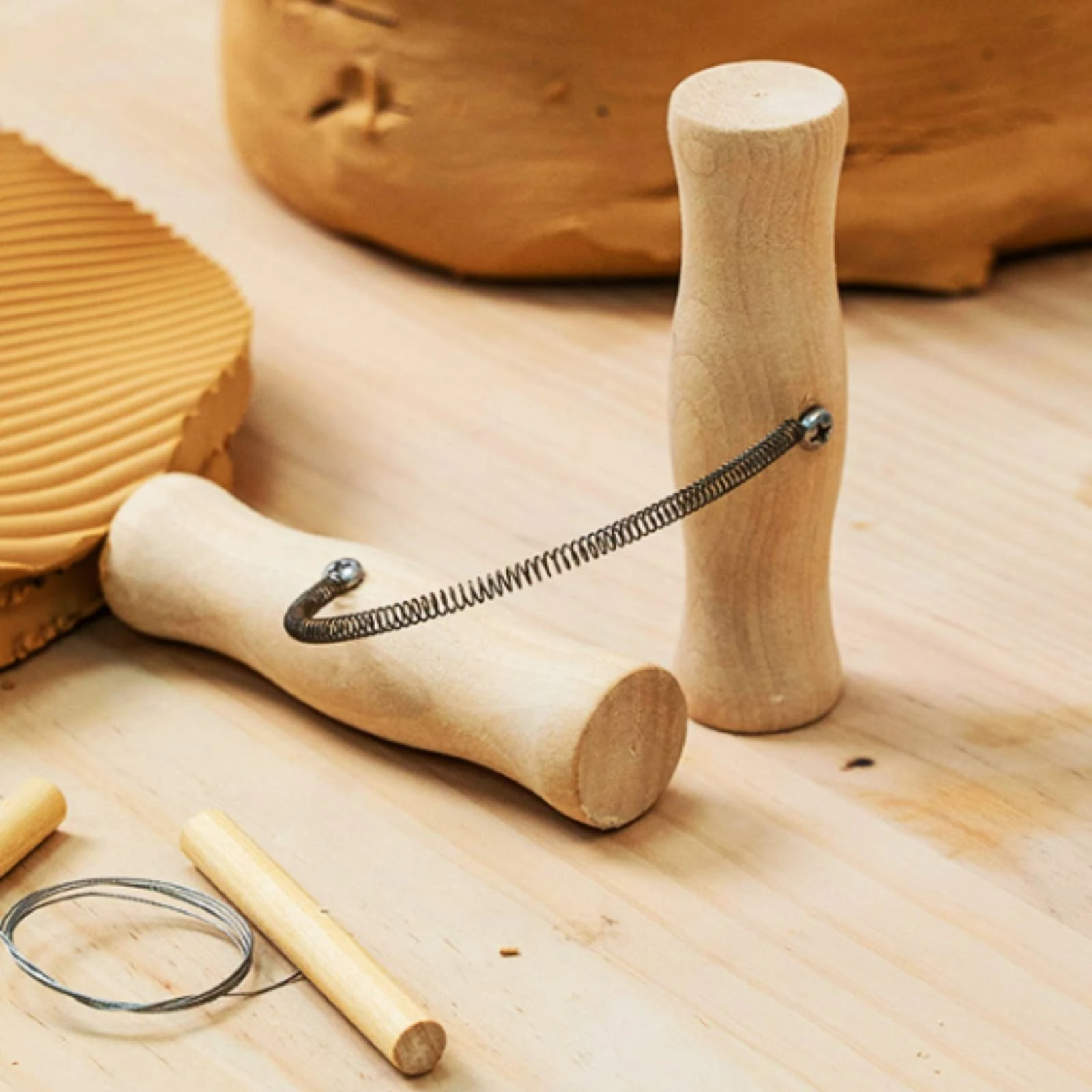 Clay Cutting Tool Spring-Style Clay Wire Cutter Pottery Wire Cutter Flexible Stretchable for Potters, Ceramics Classes