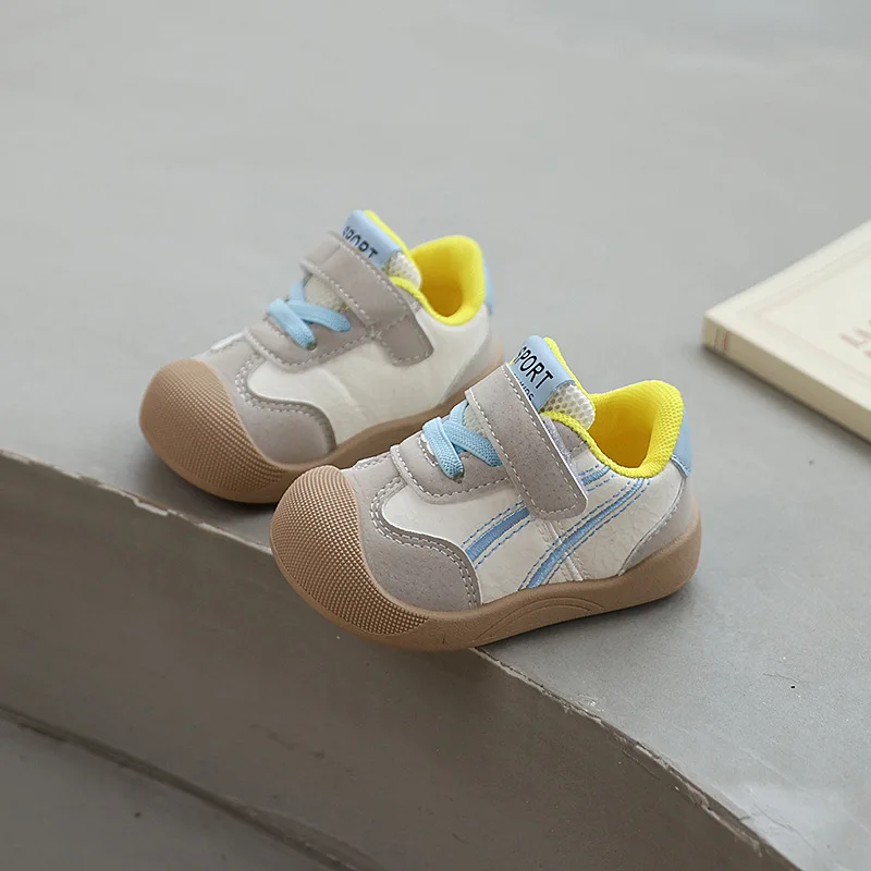 Spring Child Sports Shoe 2026 New Korean Version Child Mesh Breathable Soft Shoes Fashion Girls Anti Slip Travel Walking Shoes