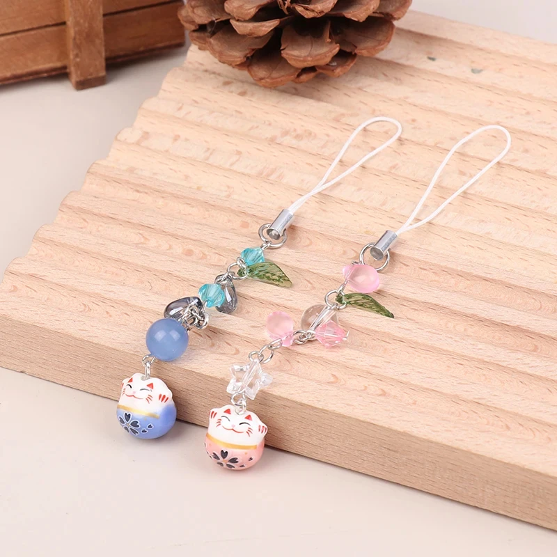 LLavero de gato de la suerte azul hecho a mano, llavero con cuentas de Chram de hoja verde, llavero de gato de la suerte azul, accesorios de Cosplay