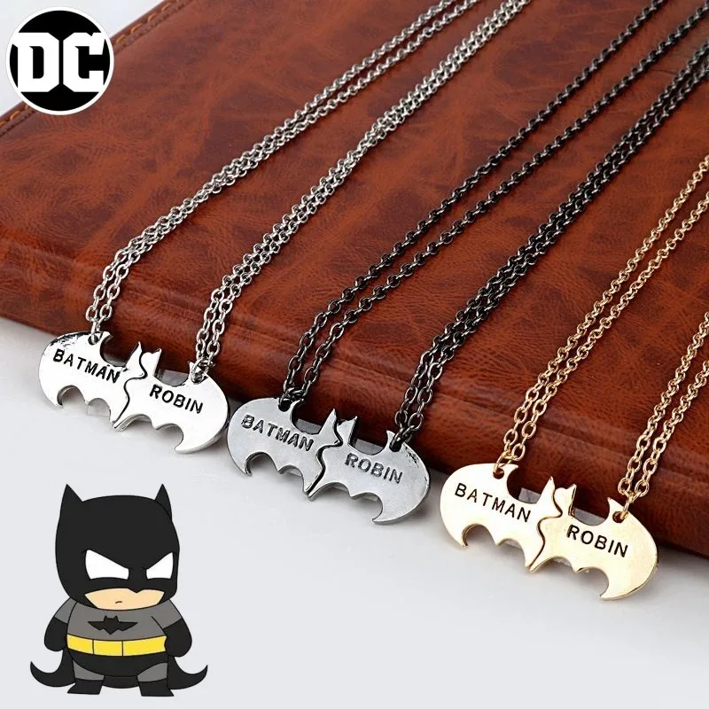 

DC Cartoon Anime Merchandise Batman Necklace for Men and Women, Fashion Personalized Simple Creative Couple's Collarbone Chain