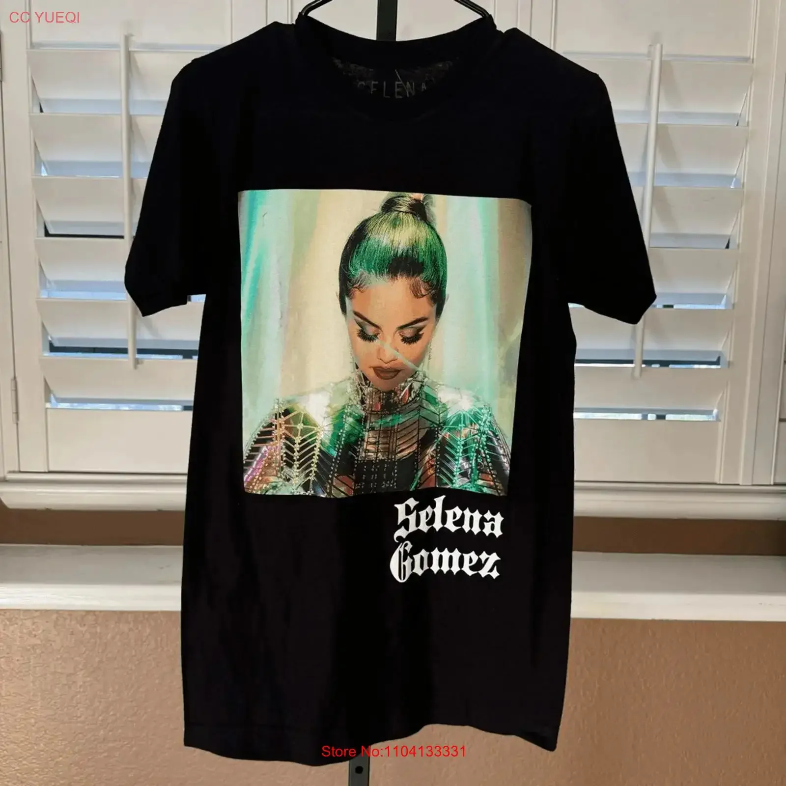 Selena Gomez Licensed Look Down Band T Shirt Men s Small Pop Music Merch New vintage Washed Top For Everyday Wear Versatile