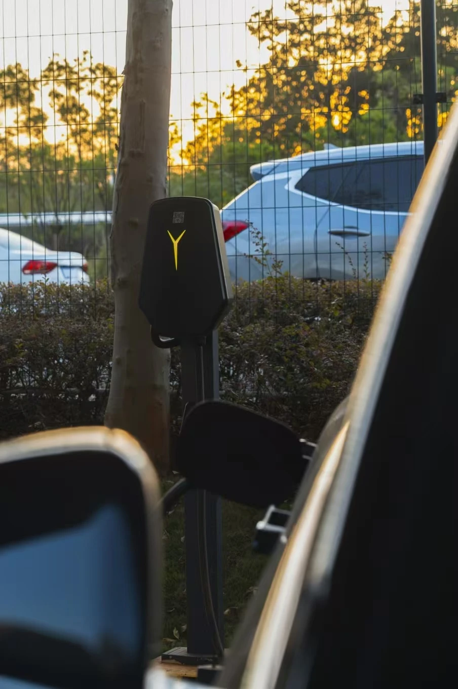 Зарядная станция для электромо – обзор и цена Ev Charger Wallbox