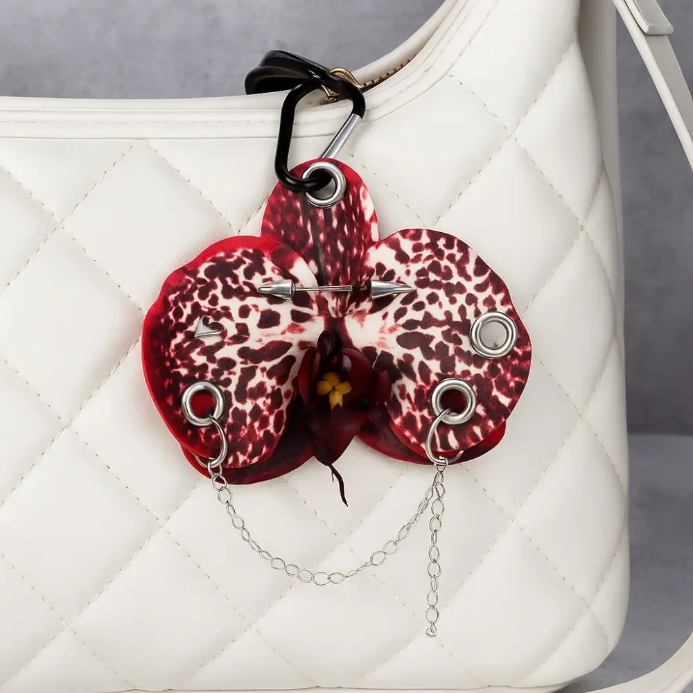 

Exquisite Simulation Flower Orchid Lily Keychain Colorful Gifts Flower Bag Pendant Backpack Decoration Butterfly Orchid Keychain