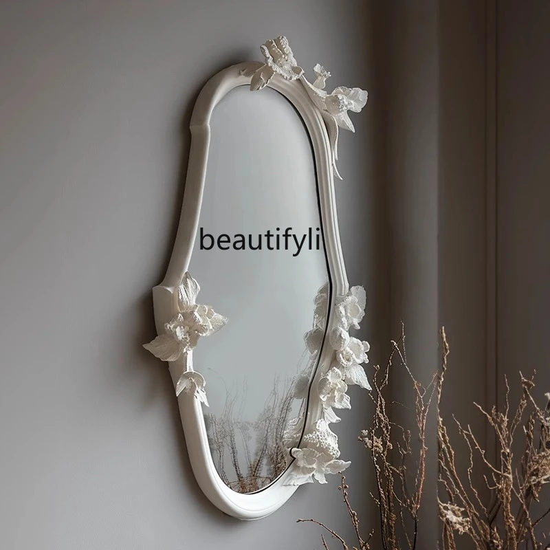 

French wall-mounted full-length retro carved full-body mirror cream-style wall-mounted floor-to-ceiling mirror in the entrance