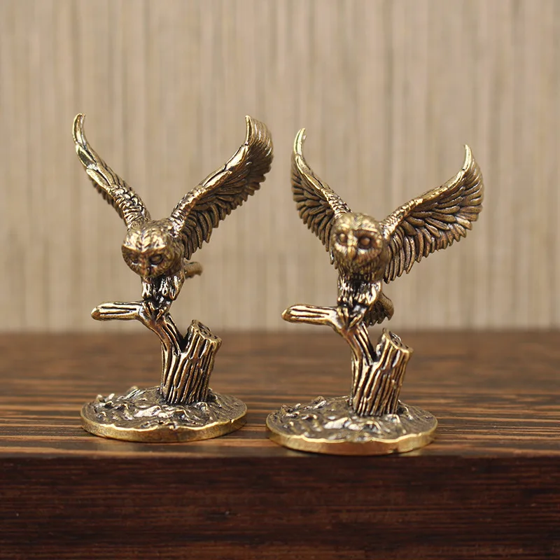 Figura de adorno de búho, decoración del hogar, alas extendidas de animales, adorno de latón de búho, estatua de bronce Retro, decoración de escritorio