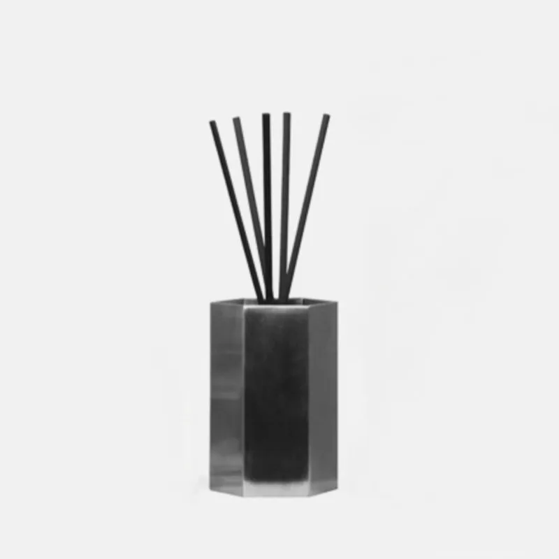 Modern minimalist plant essential oil fragrance birthday gift, indoor  fireless rattan aromatherapy ornament