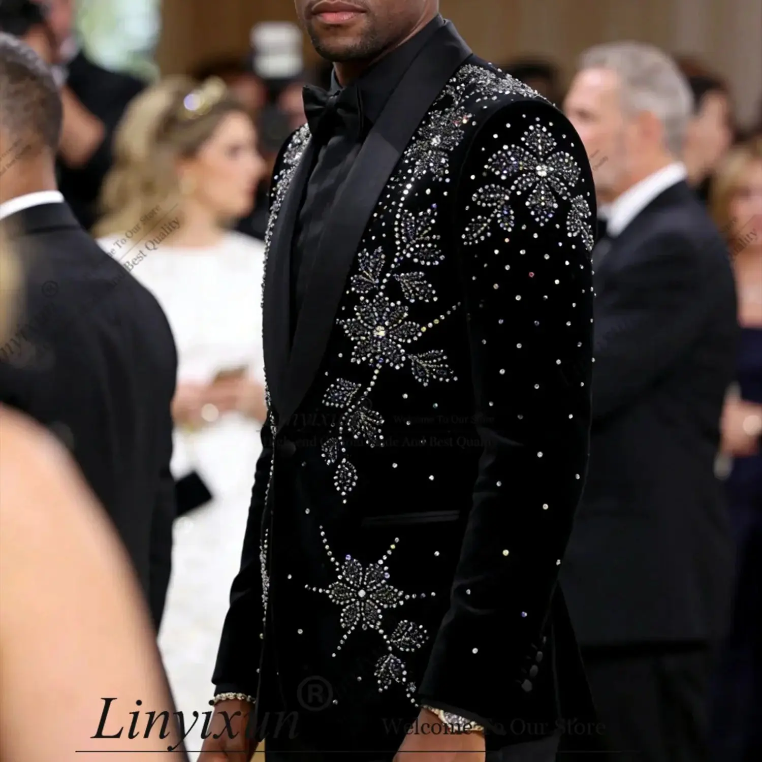 

Elegant Velvet Men Suits High End Rhinestones Beaded Groom Tuxedos Customized Slim Fit Male Party Prom Blazer Ropa Hombre