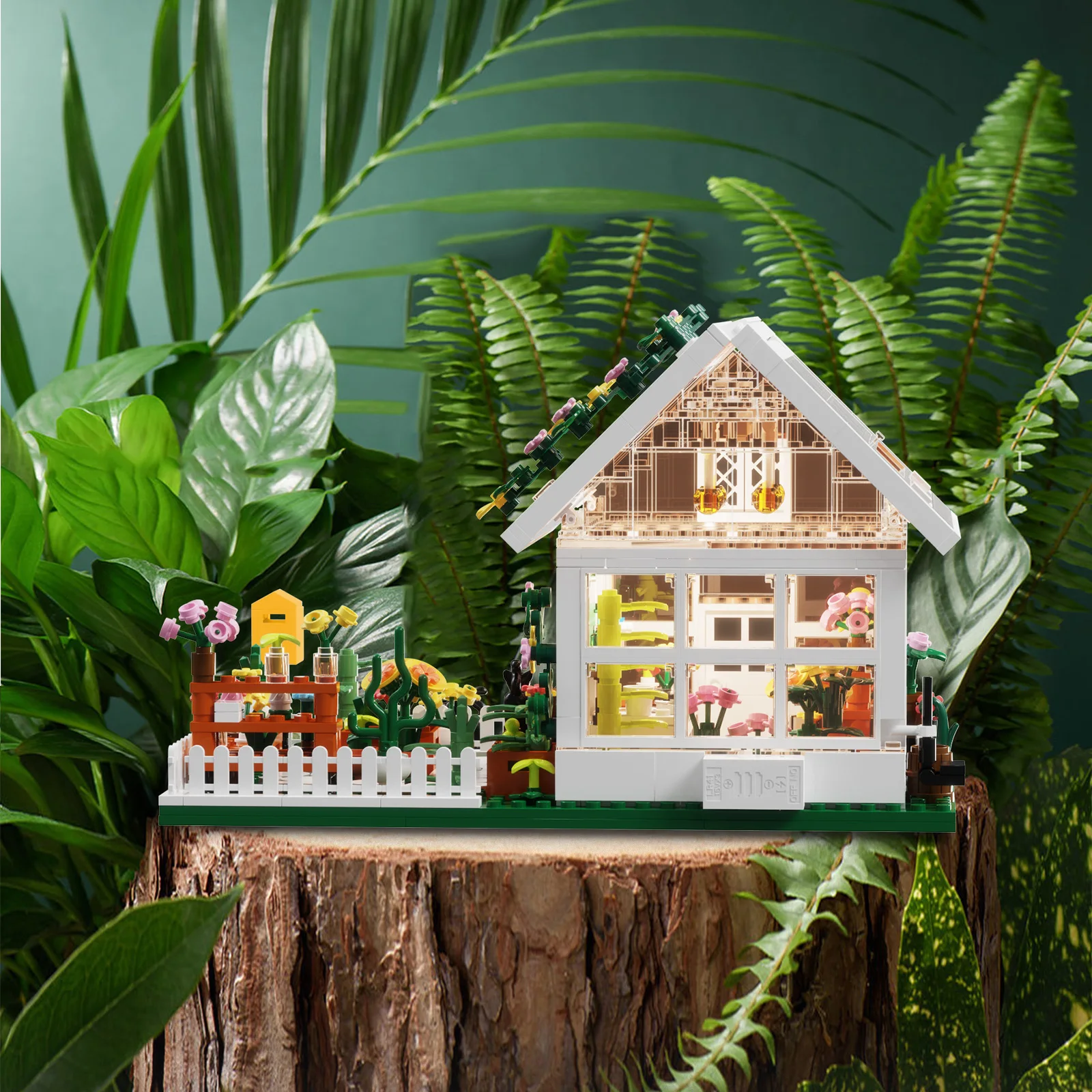 Newest Flower House Mini Building Block Set City Street View Greenhouse Building Blocks Model Kits Birthday Gifts for Children