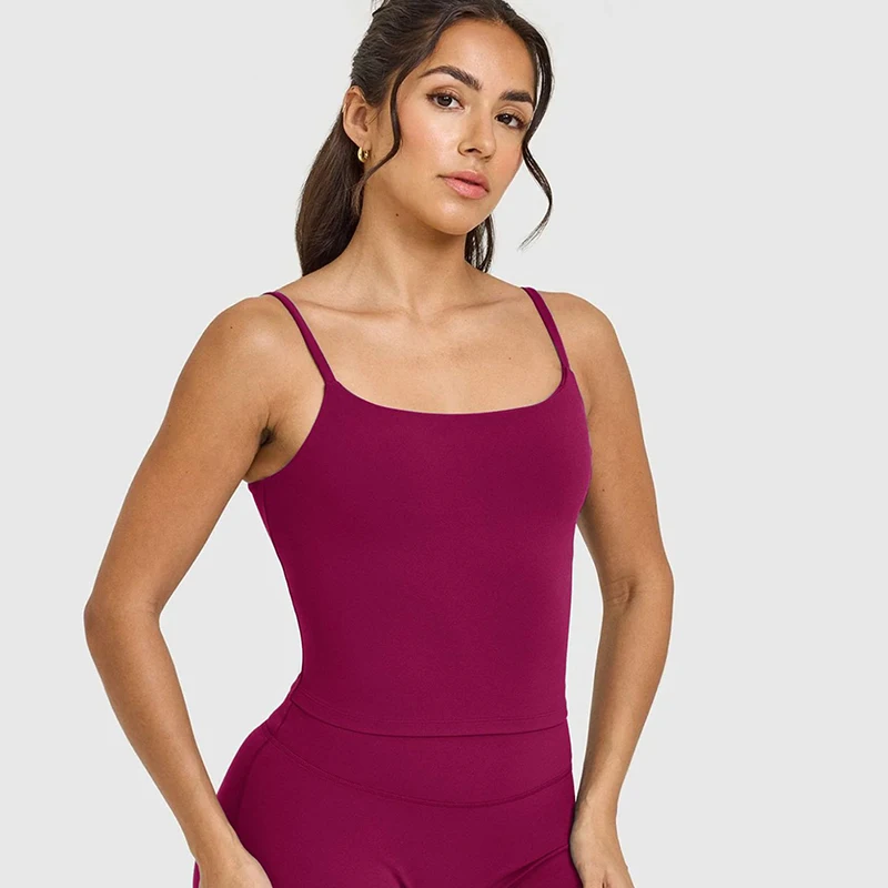 Softmotion Strappy منتصف سترة المرأة اليوغا سترة رياضية مع المدمج في الصدرية اللياقة البدنية تانك القمم رفع الرياضة الصدرية تجريب الجري الصالة الرياضية