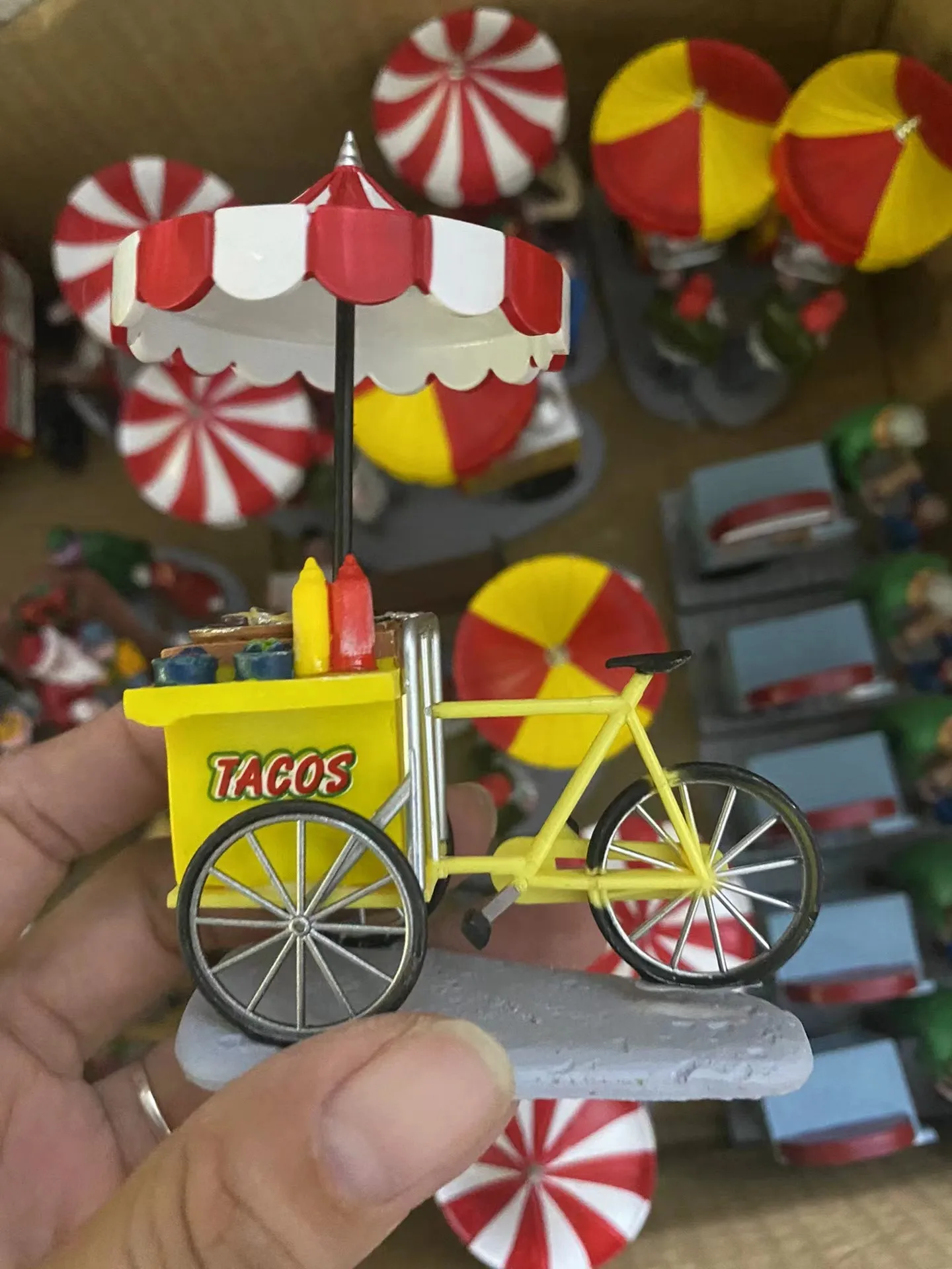 

Фигурка из смолы, психический психологический песочный стол, игровая коробка, корт-терапия, тако, киоск