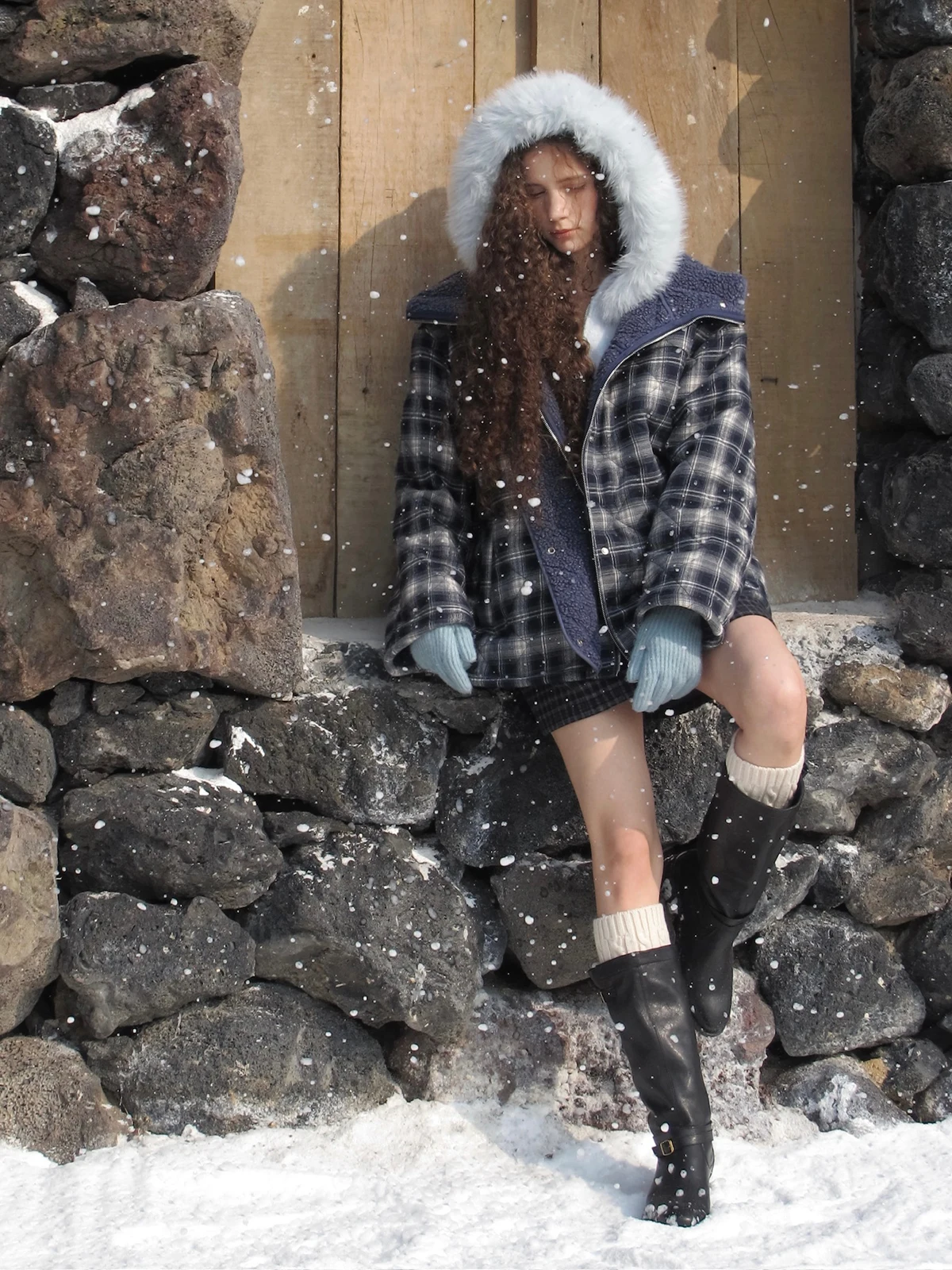 

Зимнее утепленное хлопковое шерстяное пальто Cariedo с синим клетчатым узором, капюшоном из овечьей шерсти, женская ретро-куртка свободного кроя, теплая верхняя одежда