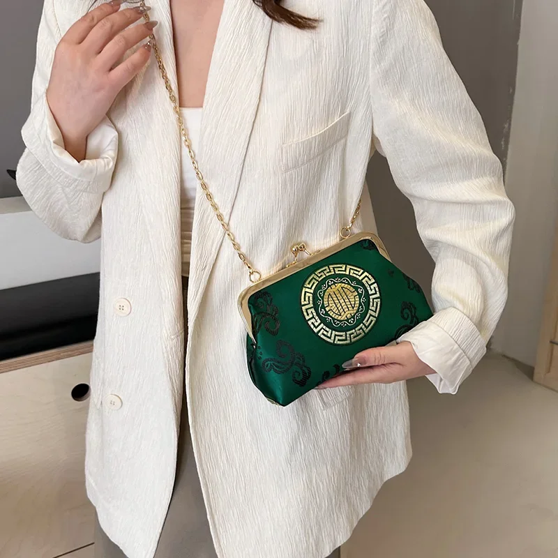 Retro Women Gold Embroidery Lock Shell Clip Shoulder Bags Chain Messenger Bags Clutch Green Handbags And Purses Crossbody Bags