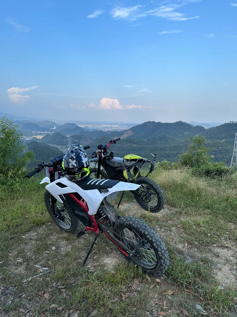 QC Y08 5000W 96V 40Ah Electric Dirt Bike For Adults 100km/h High Speed Road All Terrain Motorbike Long Range Steel Waterproof