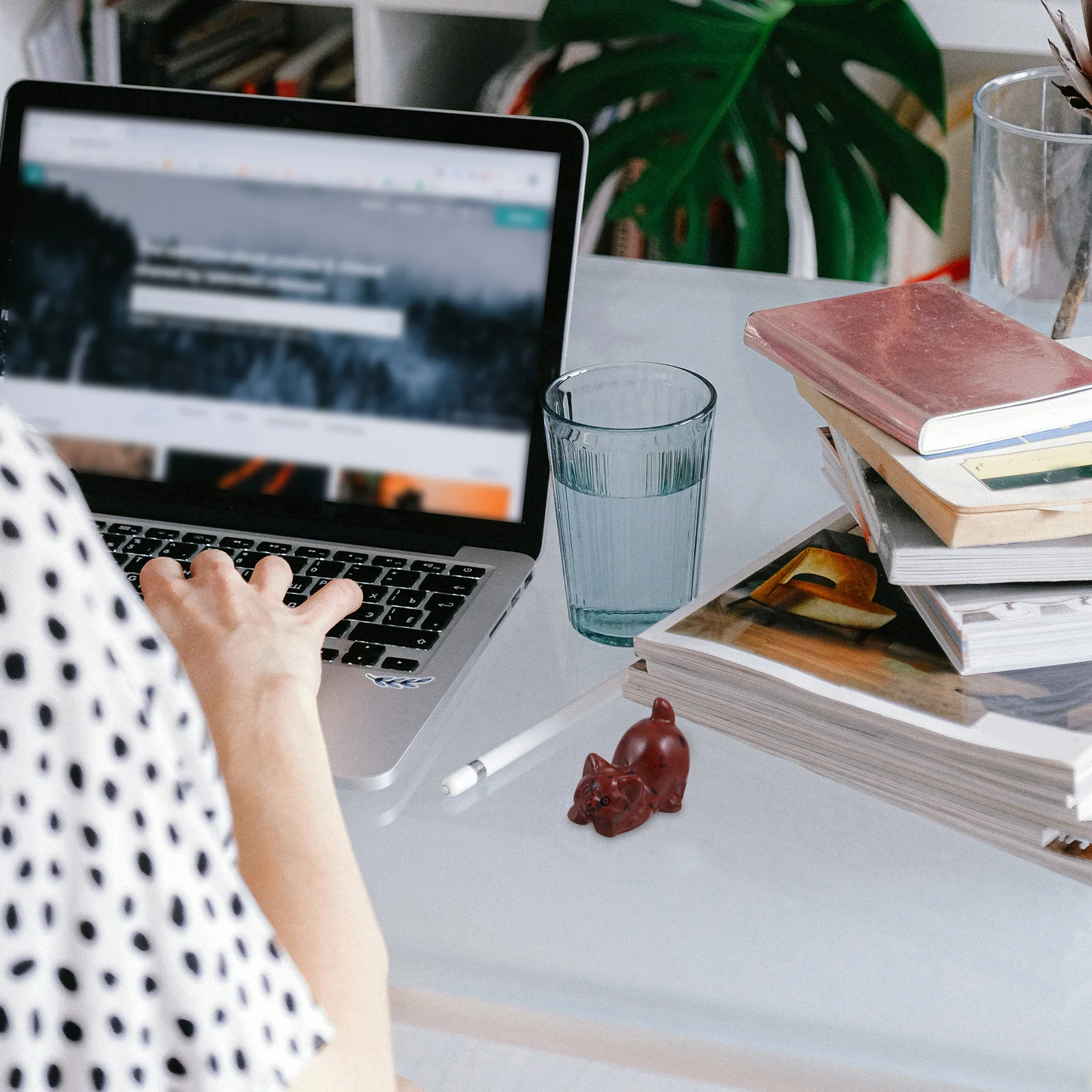 منحوتة باليد سبج القط النحت الأحجار الكريمة الطبيعية فنغ شوي الثروة القط كريستال النحت مكتب ديكور المنزل حجر السج