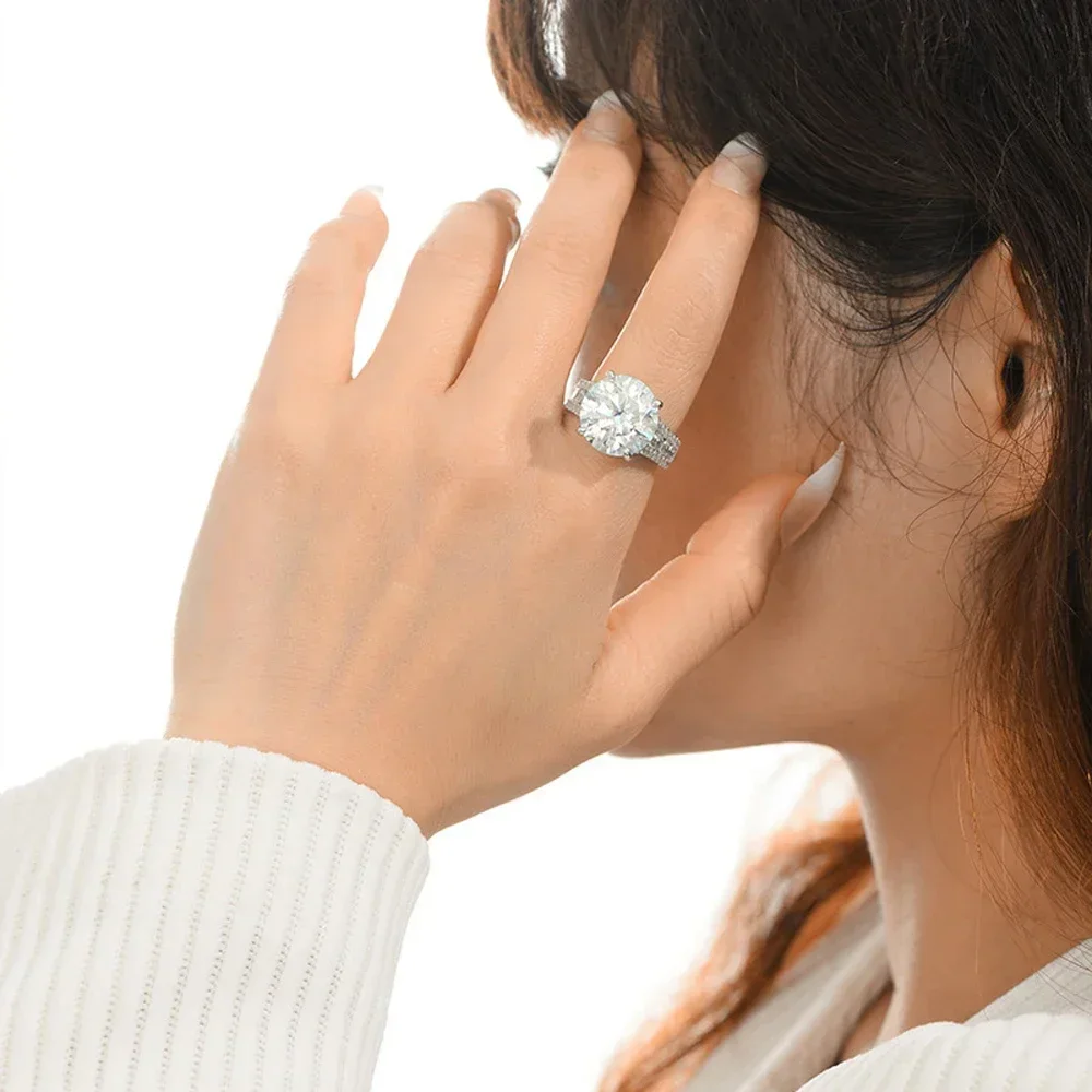Luxury D Color 10 Carat Moissanite Ring for Women 925 Sterling Silver Brilliant Round Diamond Engagement Wedding Bridal Band