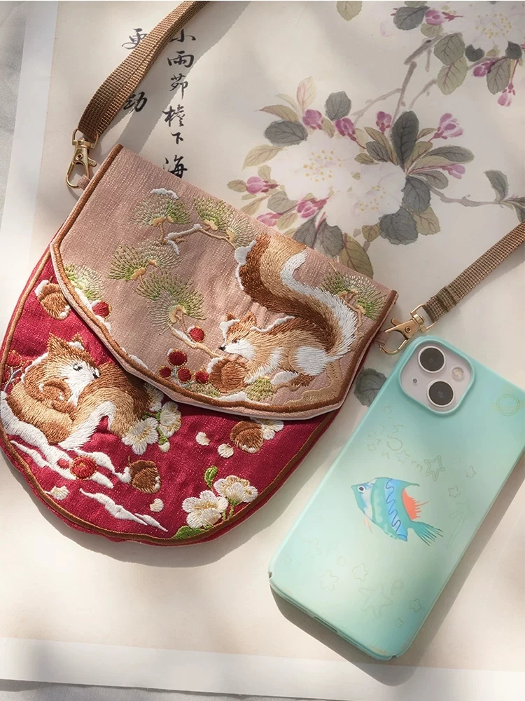 Classic Vintage Bags Embroidery Women Shoulder Crossbody Bag Bag Phone Bag Women's Handbags