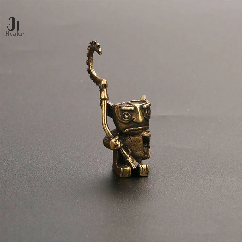 Vintage Pure Copper Robot Guard Statue Ornament Cartoon Ancient Characters Guards Miniature Figurines Desktop Decoration Craft