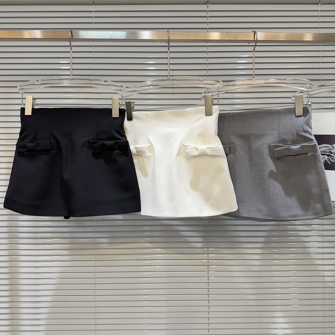 

Ele High Waist A-Line Skirt with Knot Design for Ladies Sli Ladylike f-length Skirts Autumn New Arr...