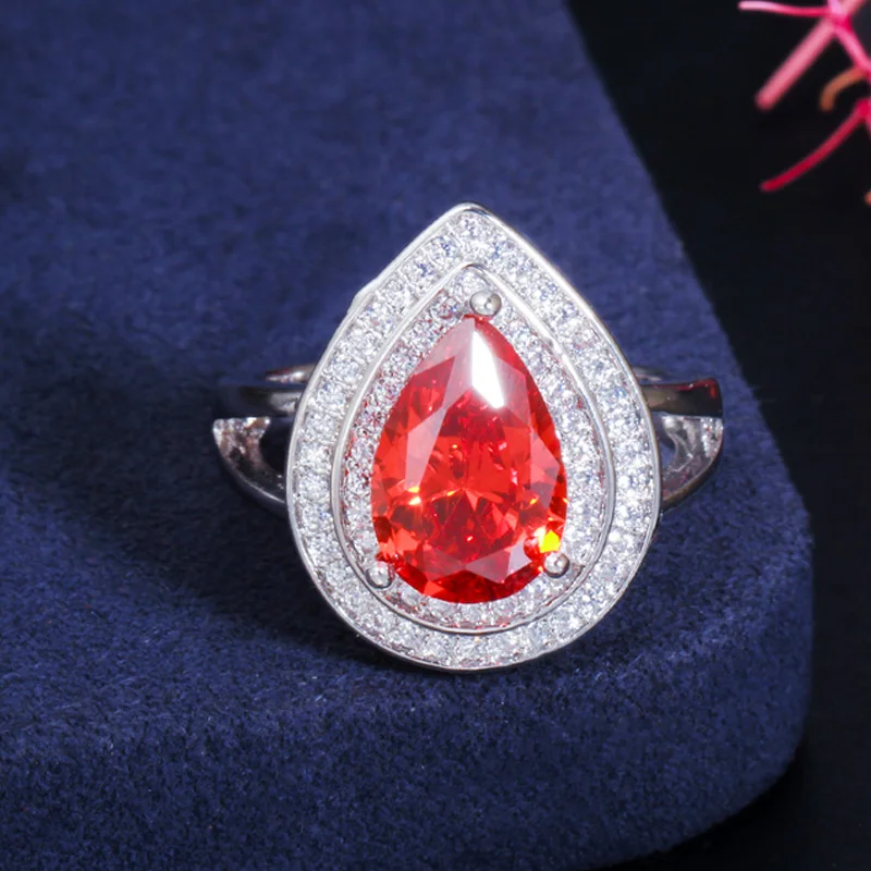 Pera High Quality Big Water Drop Lovely Green Cubic Zirconia Stone Paved Luxury Women Wedding Finger Rings for Brides Gift R053