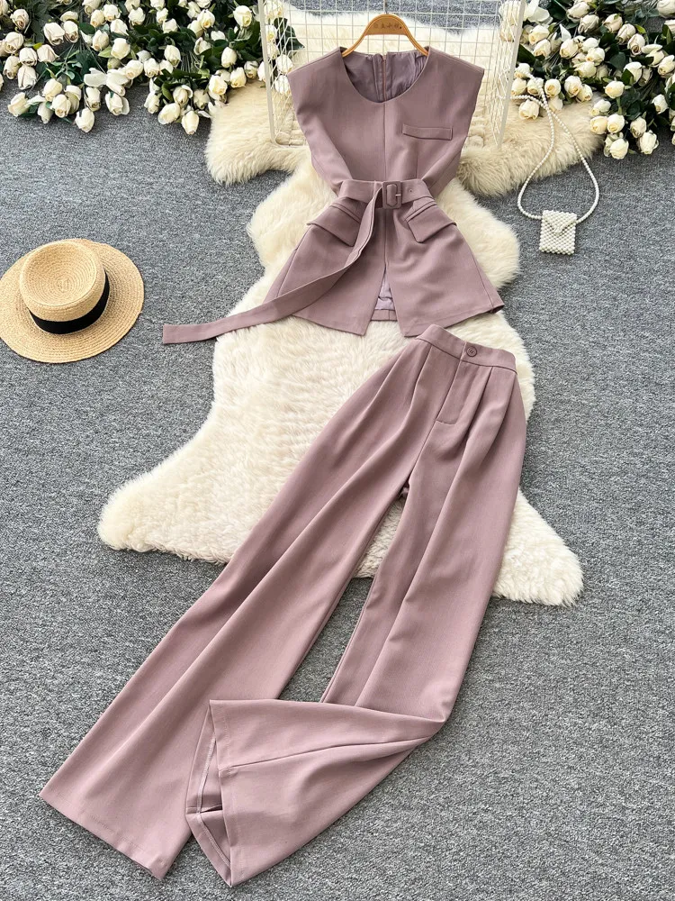 

Корейский стиль: Новинка лета – роскошный женский костюм-двойка для работы: жилет с завязками на талии и брюки с высокой талией и широкими штанинами