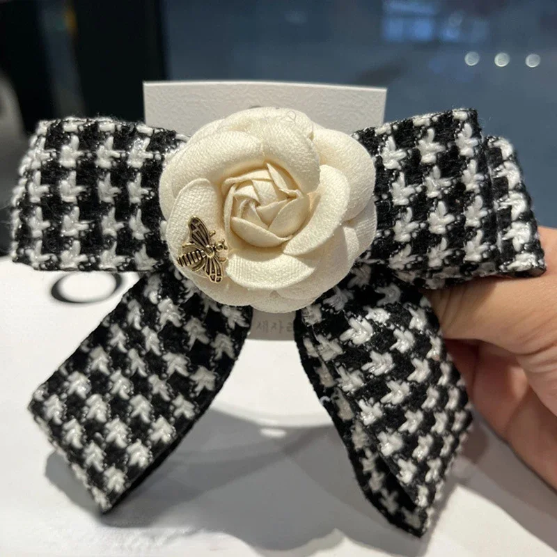 Pinzas para el pelo con lazo de tela elegante para mujer, horquillas para el pelo con flor de abeja de Camelia, accesorios para el cabello coreanos,
