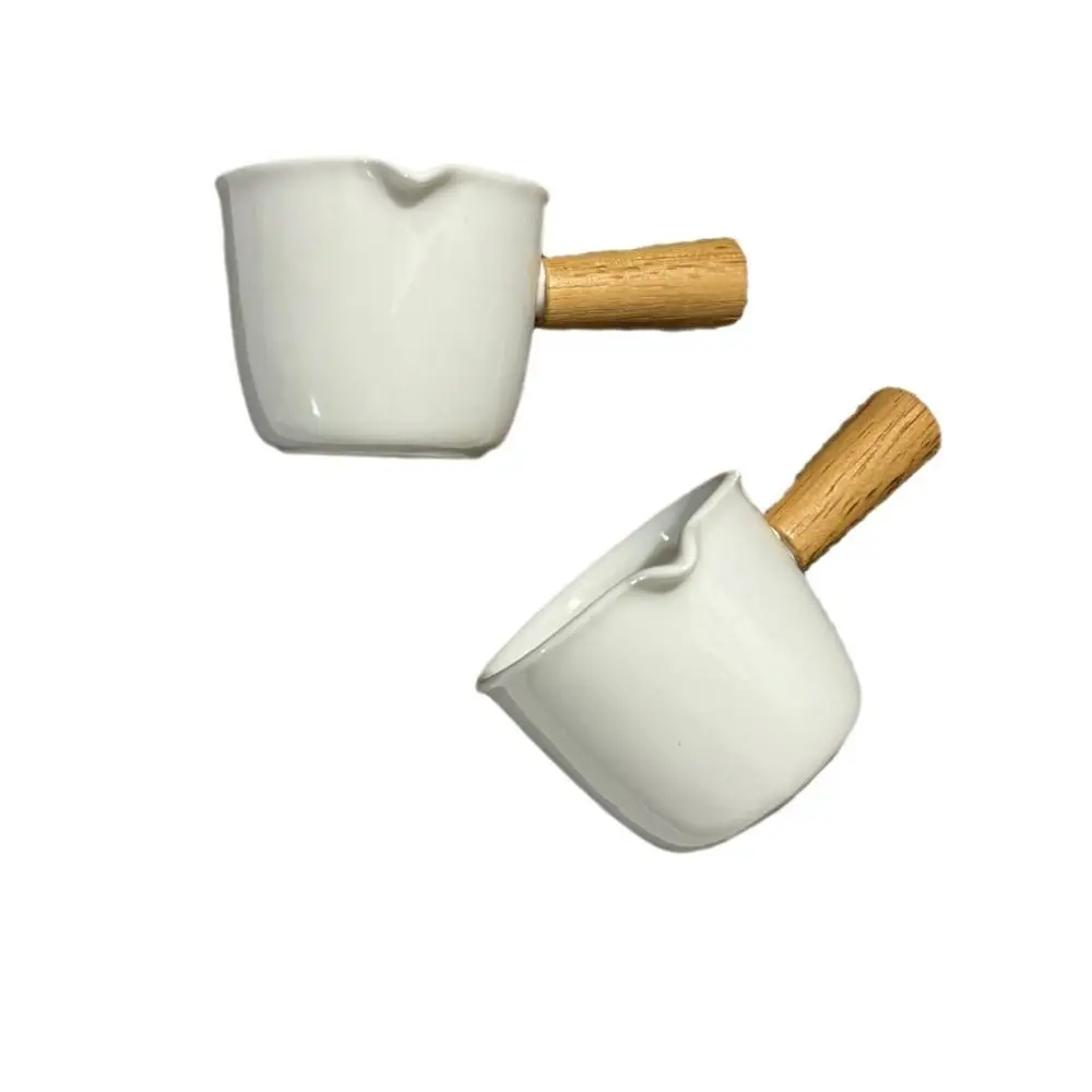 Copo de espuma de leite com cabo de madeira, resistente ao calor, boca pontiaguda, jarro empilhável, aperto confortável, tigela de cerâmica branca