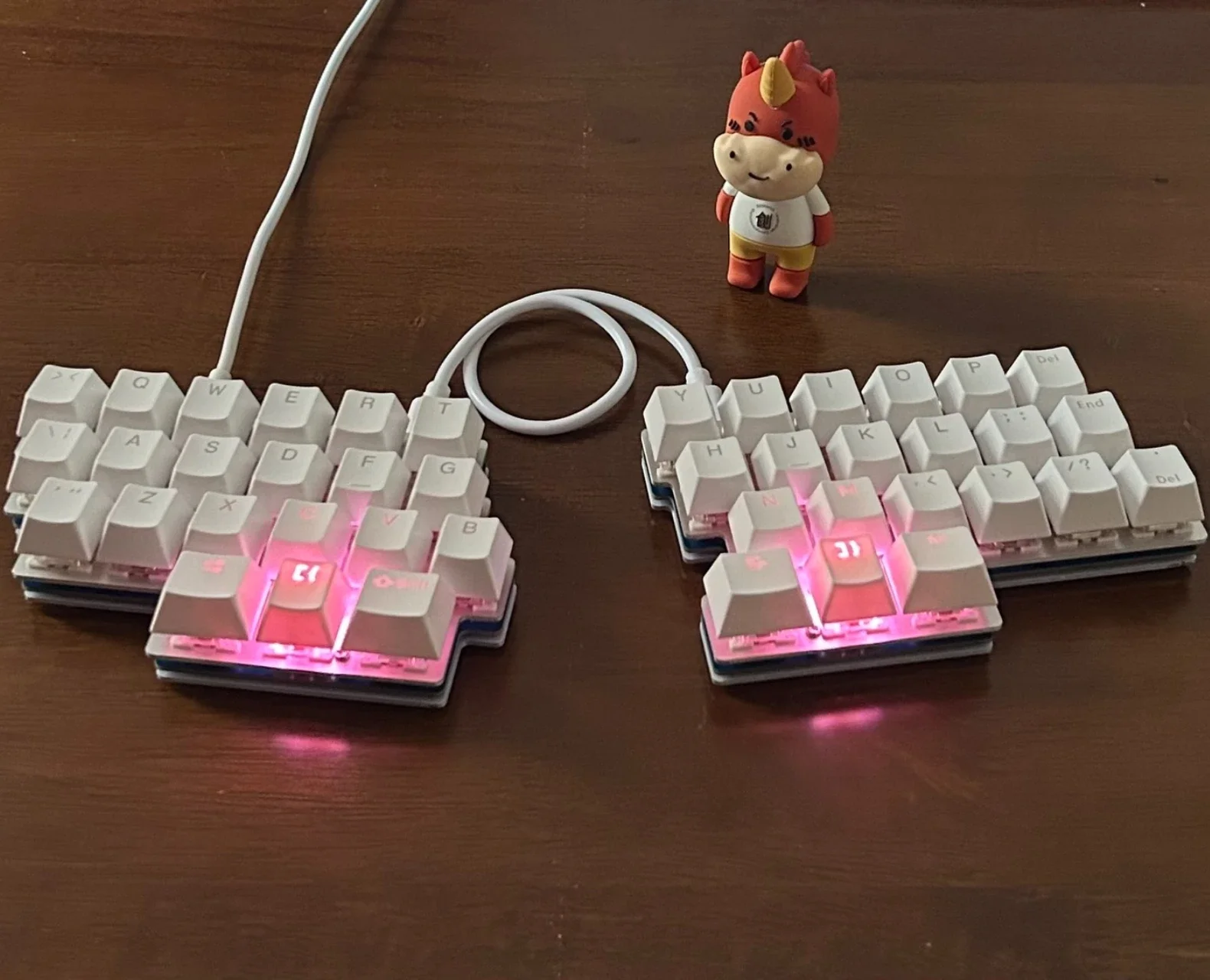 

Y42 Split Slanted Keyboard 42keys Custom RGB Wired Mechanical Keyboard QMK VIAL Ergonomics Hot Swap Slanted Aluminium Keyboard