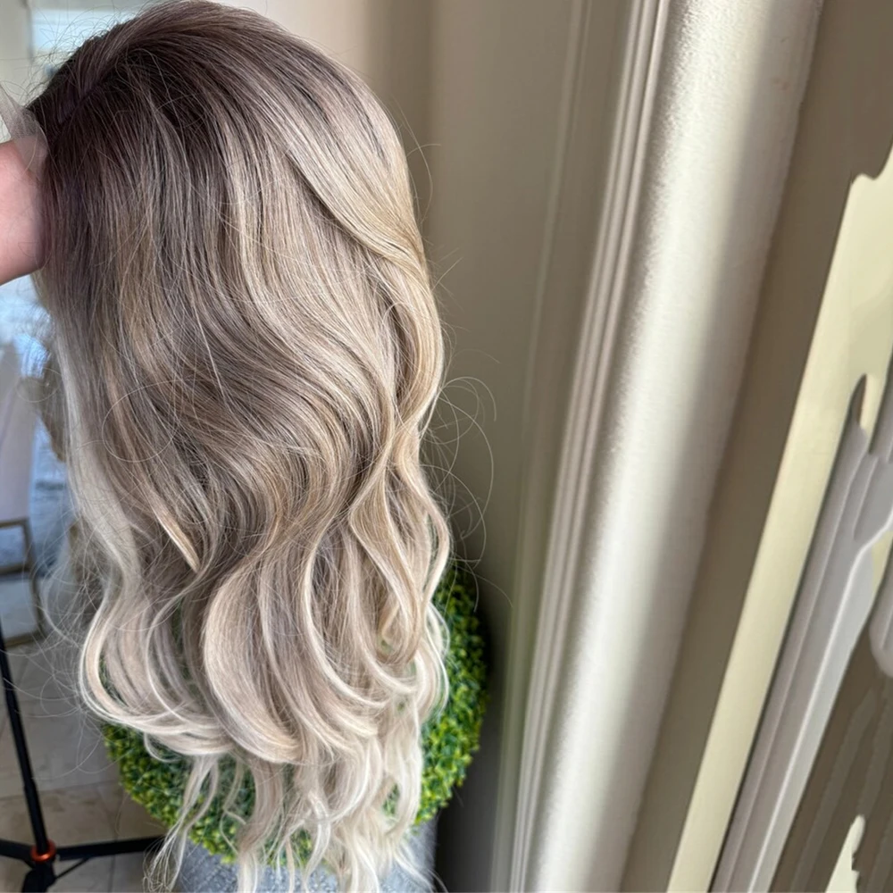 

Ombre Dirty Blonde Wavy Wig 26Inch Lace Front Wig for women Middle Part Curly wavy wig synthetic premium fibre Heat Resistant