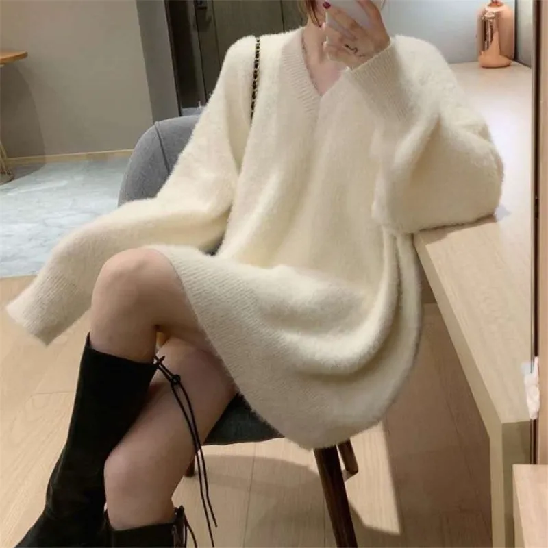 

Plus-size V-neck Knitted Mink Woolen Dress Women's 2024 Autumn and Winter Korean Style Loose Plus Medium Length Base Dress LJ670