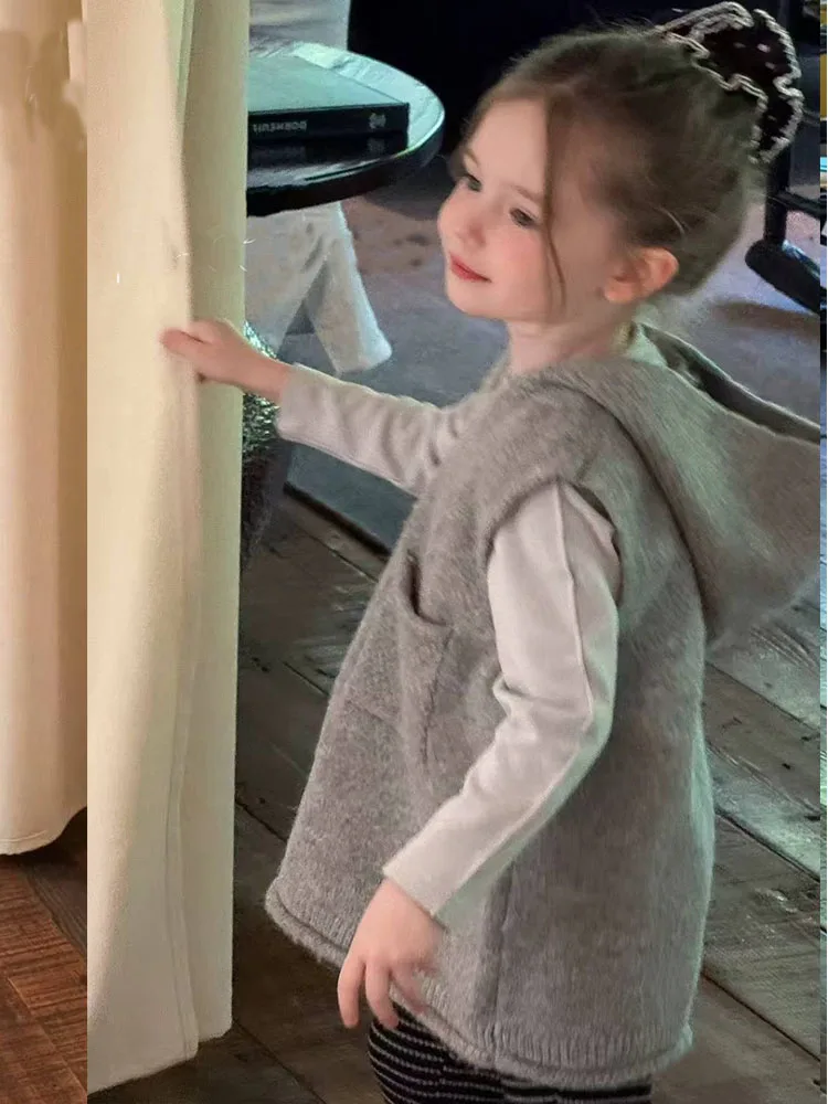 

Hooded Cute Kids Sweater For Girls Sleeveless Baby Girl Sweaters Size 2 3 4 5 6 7 8 Years Fall Winter New 2025 School Outerwear