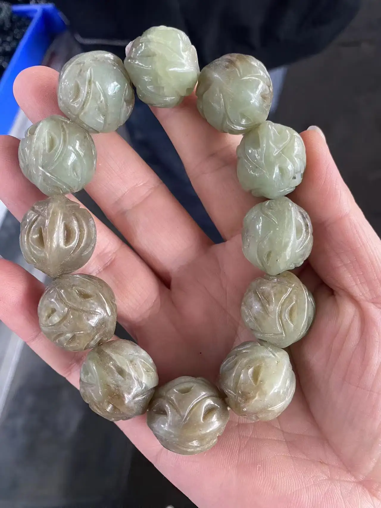 

Natural color Hetian Jade Bead Bracelet Good quality Nephrite hand carving ornaments Bracelet jewelry jade With certified