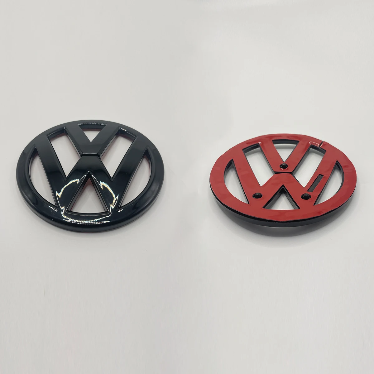 Per Scirocco 2008-2014 o Scirocco 2015-2017 110mm griglia anteriore logo emblema + 90mm coperchio bagagliaio posteriore per logo