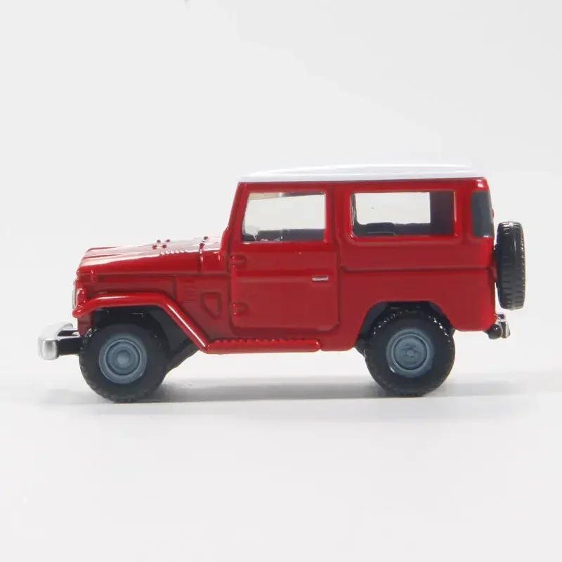 TAKARA TOMY Tomica New Premium TP04 Toyota Land Cruiser Cars Alloy Toys Pojazd silnikowy Diecast Metal Model Prezenty dla dzieci Chłopiec