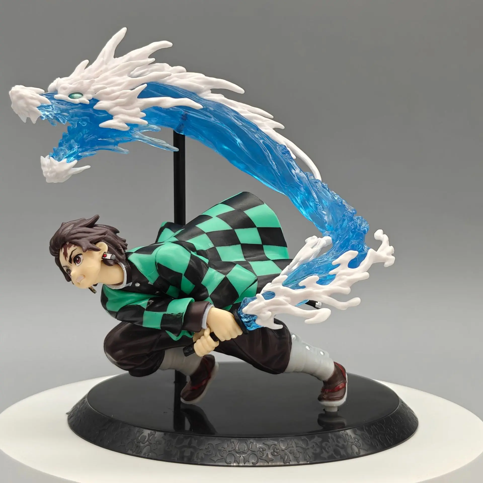 Anime Demon Slayer Dragon Blade Kamado Tanjirou The breathing Of Water Battle Figure Ornament Model Birthday Toys Gift