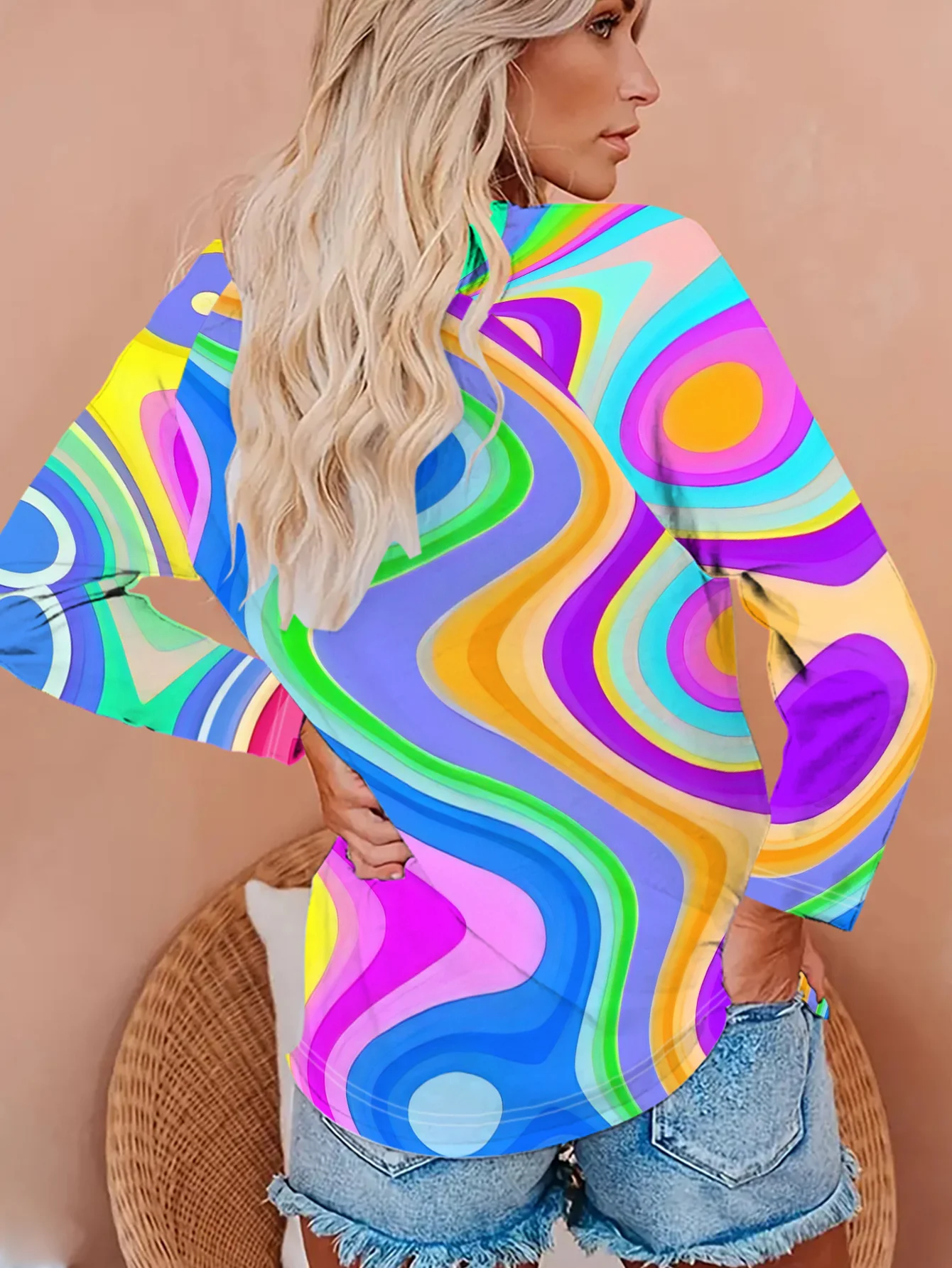 Women Round Neck Long Sleeve T‑shirt Rainbow Swirl Marble Abstract Wave Print Holiday Tee Top Casual Daily Autumn Womens Clothes