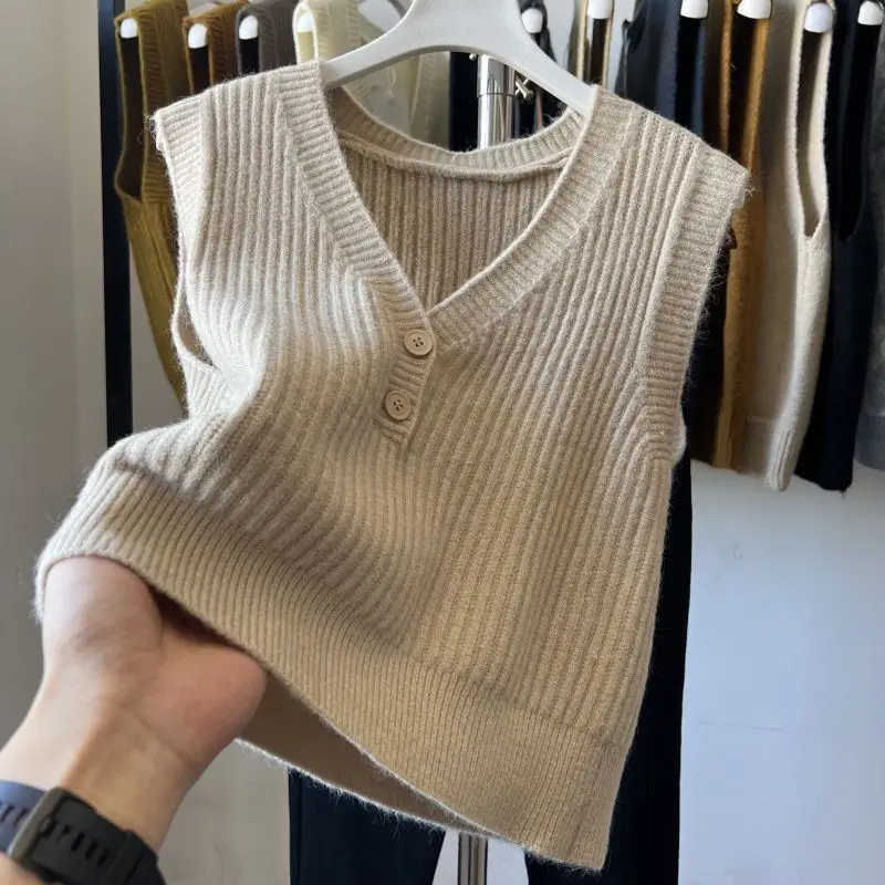 

V-neck Knitted Vest Women's Autumn And Winter Clothing 2024 New Thin Loose Sleeveless Sweater Vest