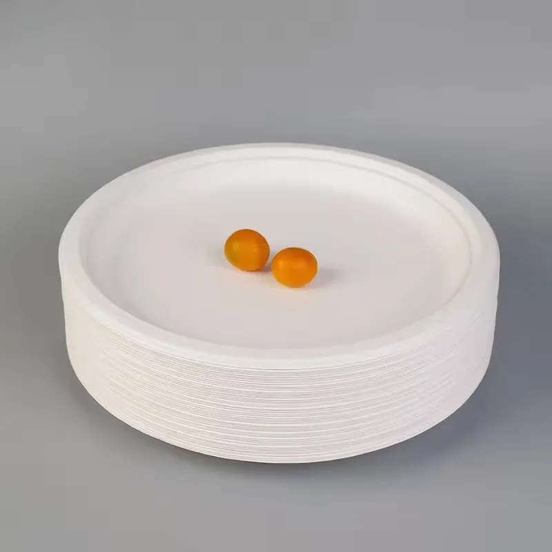 50/100PCS Piatti di carta bianchi/marroni Piatti di carta usa e getta impermeabili resistenti all'olio adatti per la tavola rotonda della festa di compleanno