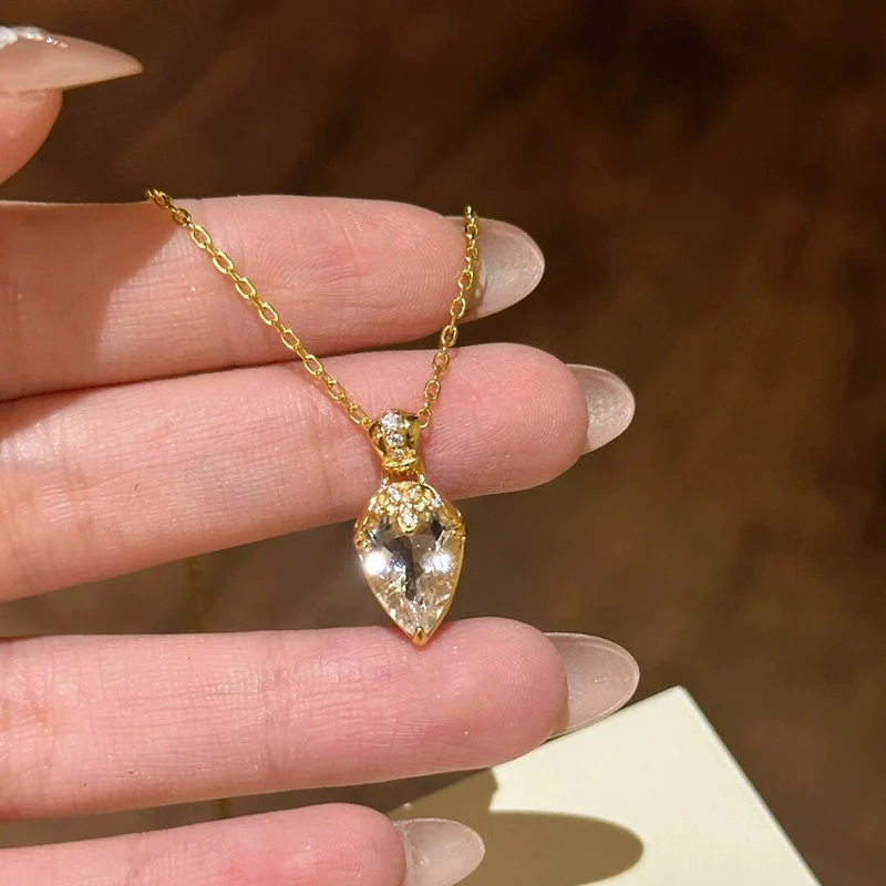 Japanese Retro Jewelry Blessing Elixir Magic Potion Necklace Luxury Inlaid Water Drop Pear shaped Zircon Necklaces for Women