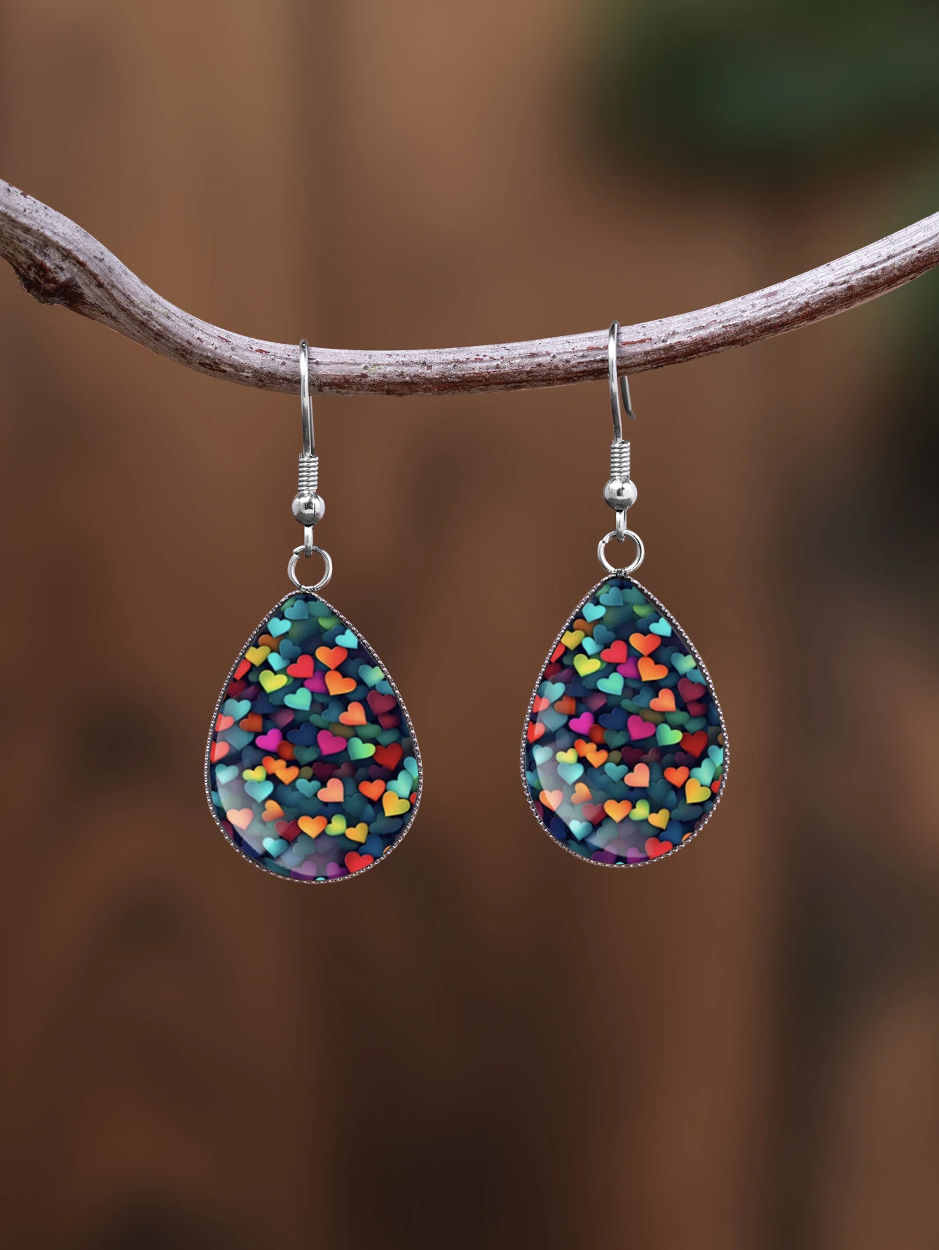 1 Paar herzförmige Ohrringe zum Valentinstag mit konvexem Glas und tropfenförmigen Ohrhaken aus 316er Edelstahl, im Retro- und schlichten Stil, geeignet für Frauen als Schmuck für den täglichen